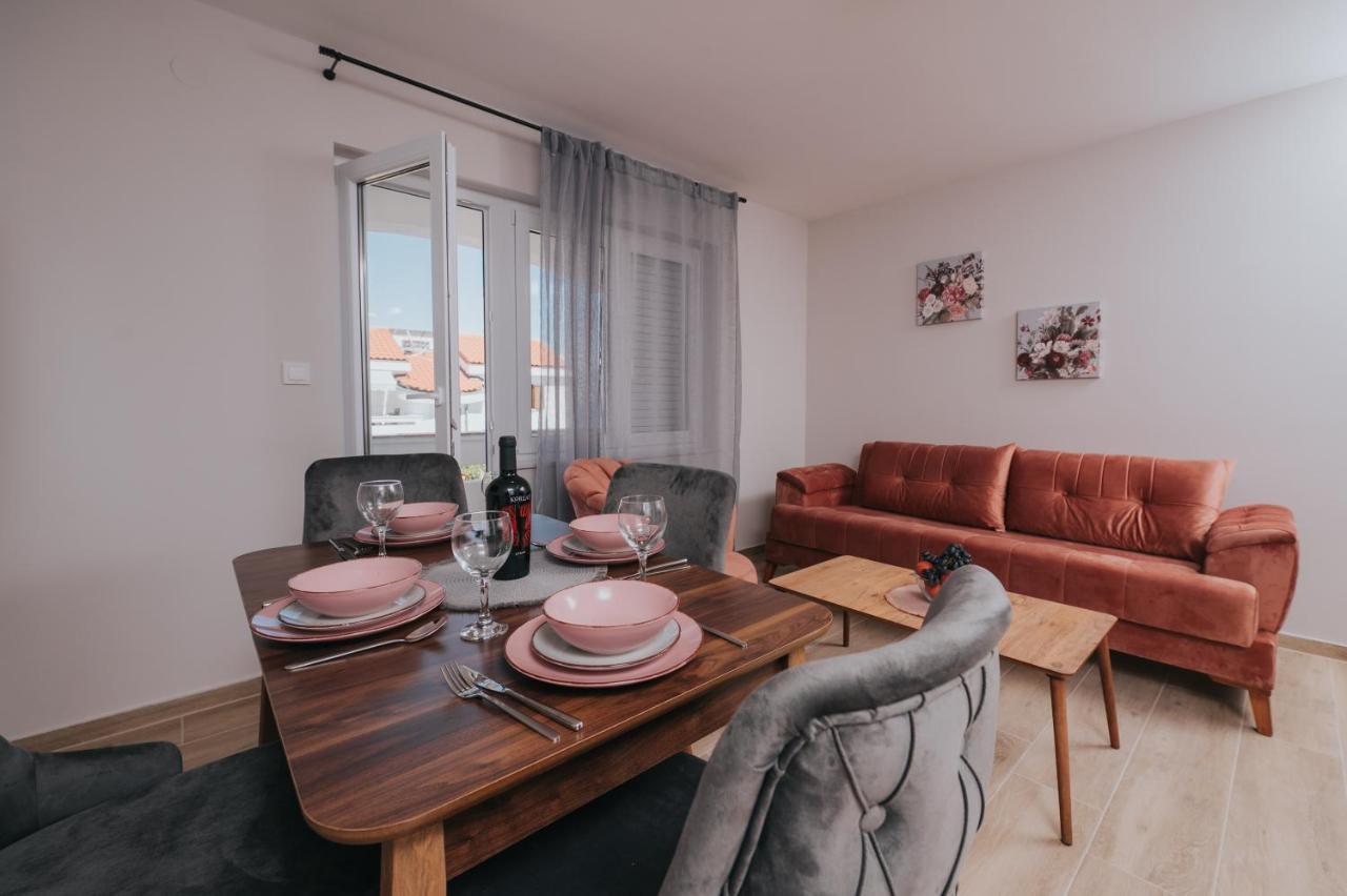 Apartments Virgine Maria I Baska  Exterior photo