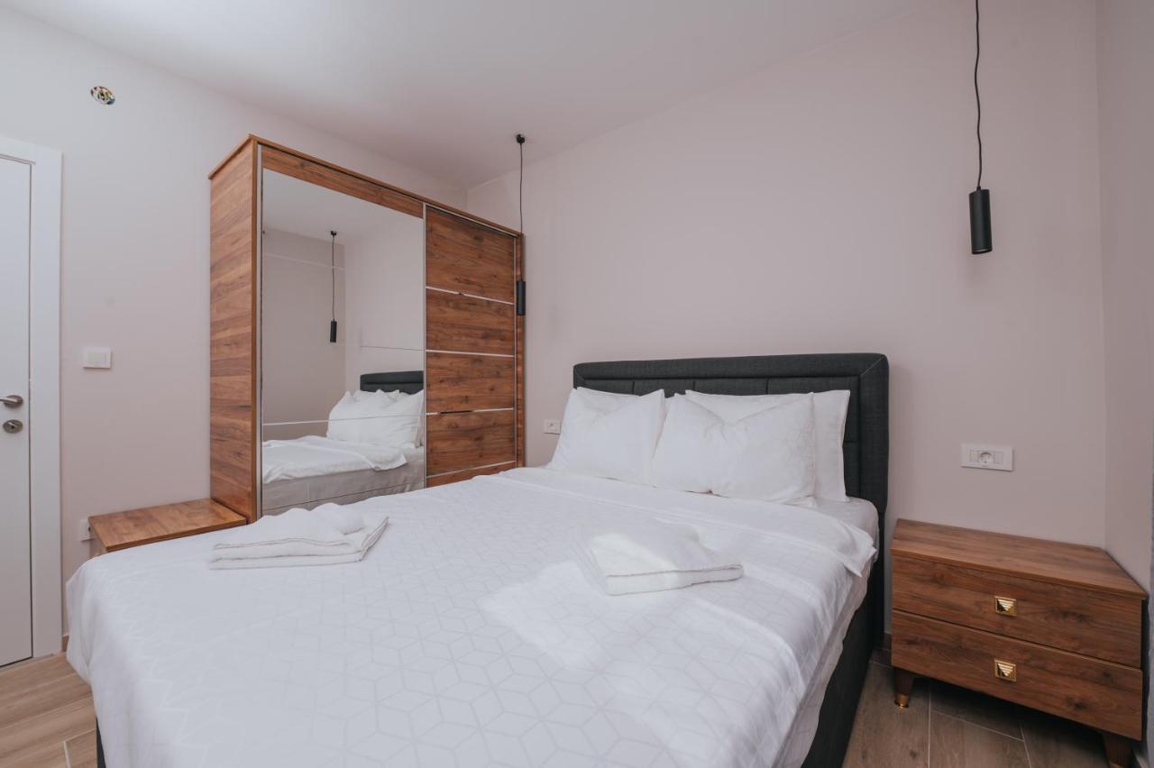 Apartments Virgine Maria I Baska  Exterior photo