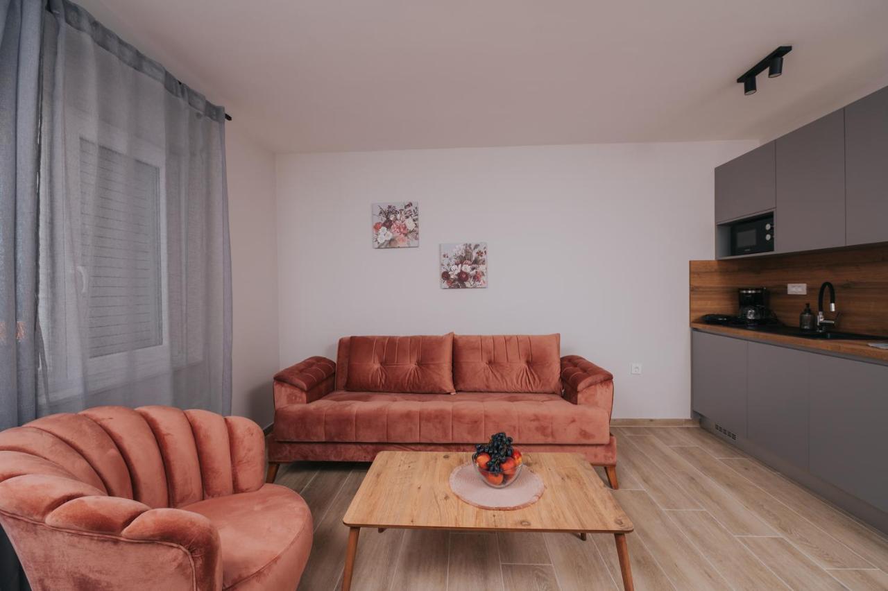 Apartments Virgine Maria I Baska  Exterior photo